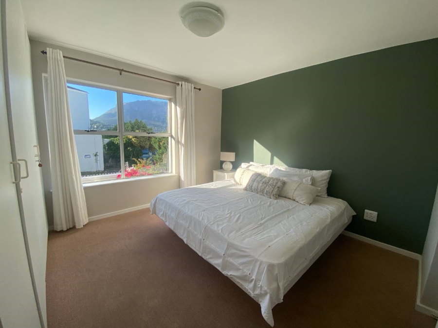 To Let 2 Bedroom Property for Rent in Hout Bay Western Cape